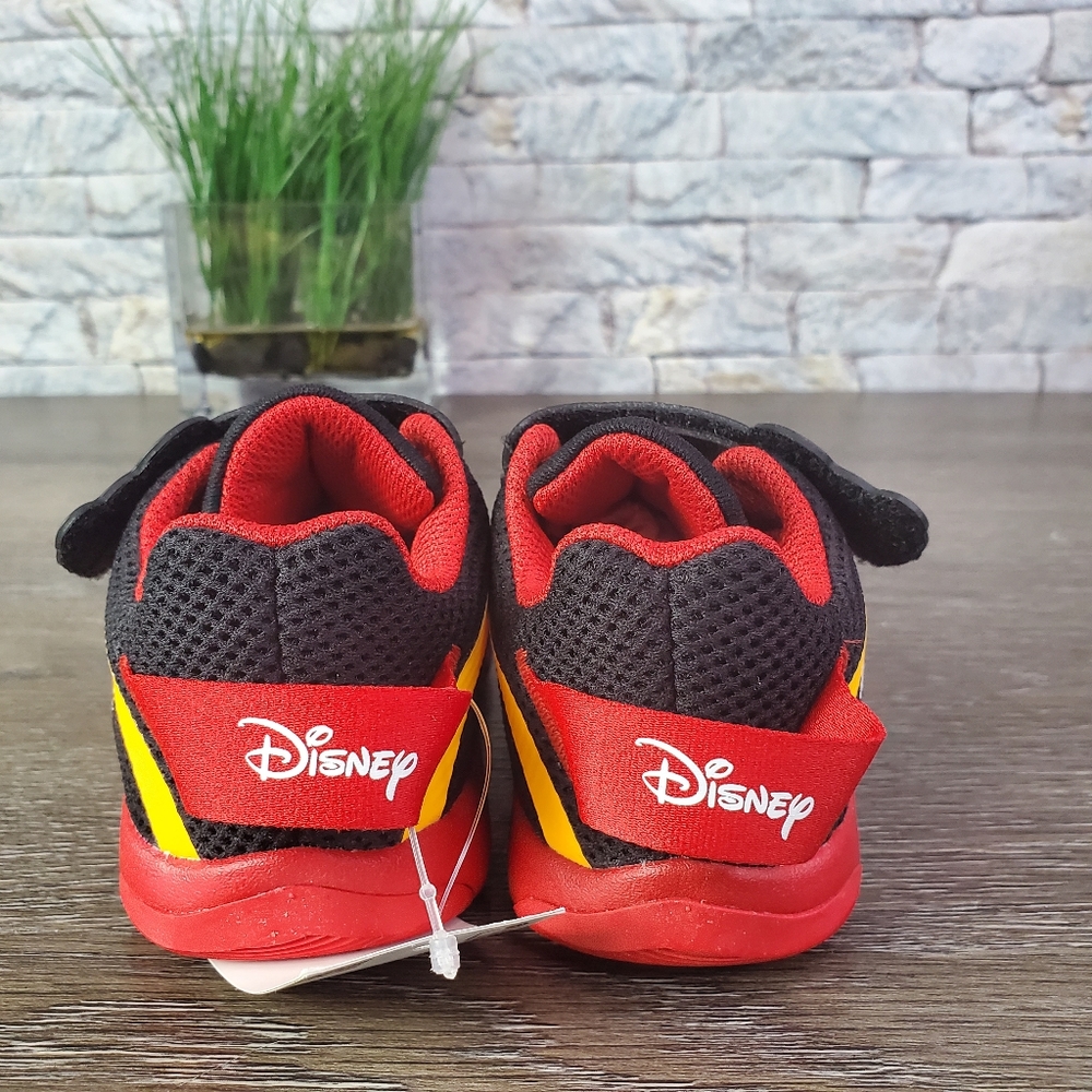 🎉🎉🎉Host Pick New Adidas Active Play Mickey Mouse Stay-Put - Picture 5 of 8